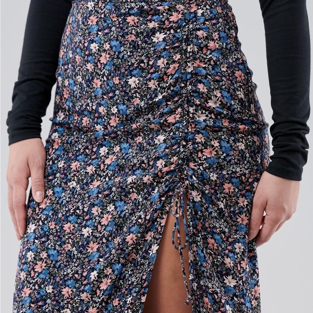 Hollister Blue and Pink Floral Midi Skirt